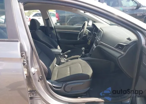 2019 Hyundai Elantra Se из США, поврежденный, VIN 5NPD74LF2KH419770